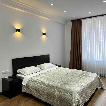 In The Heart Of Chisinau! Apartment